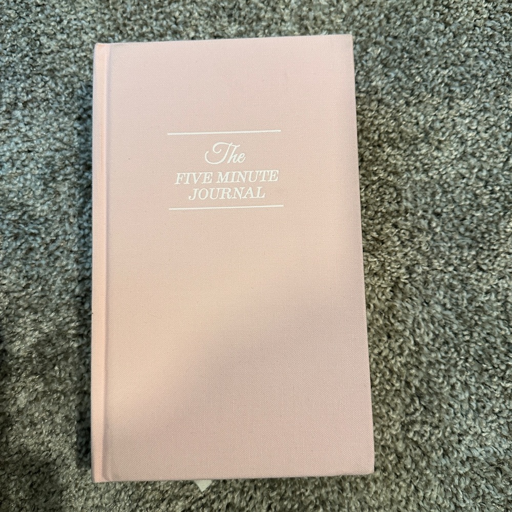 Pink The Five Minute Journal